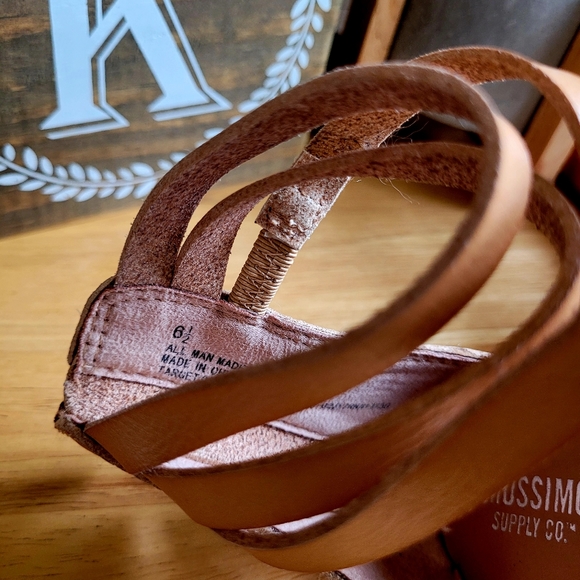 Mossimo Supply Co Sandals - Picture 4 of 5